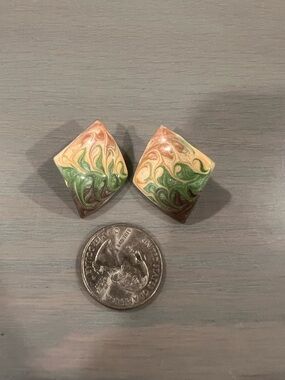 Retro vintage pastel swirl earrings